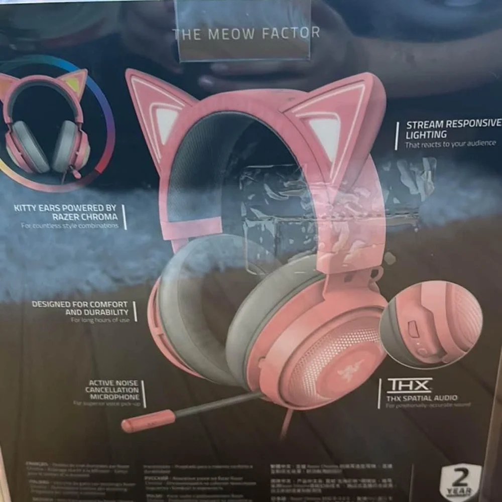 Razer Chroma USB Gaming Headset and Base Station INCLUDED!! - Picture 2 of 4